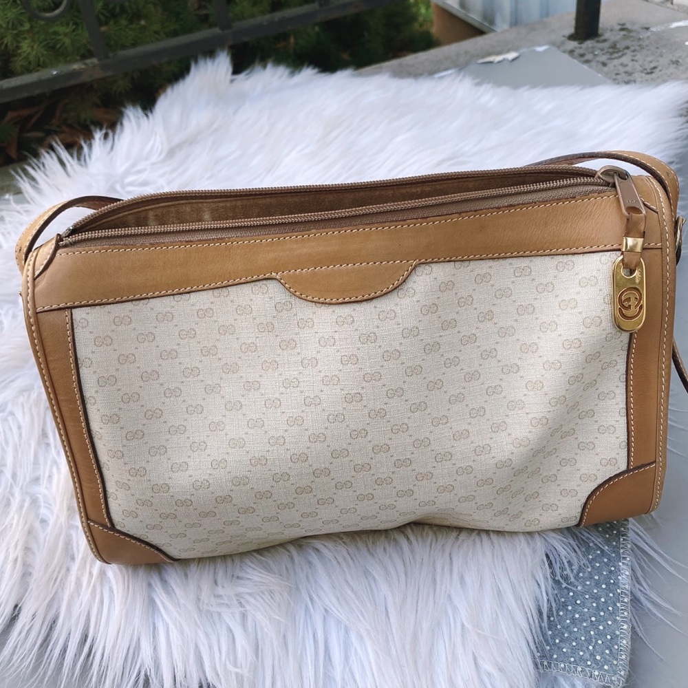 Gucci Vintage Beige Monogram Leather Shoulder Bag
